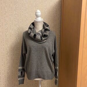 Elegant Gray Cowl Neck Sweater with Patterned Accents
